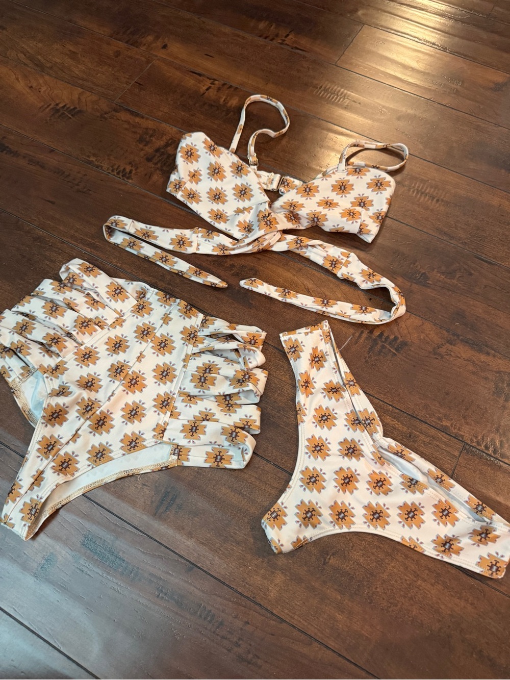 Montce White & Mustard Floral Print Three-Piece Bikini Set